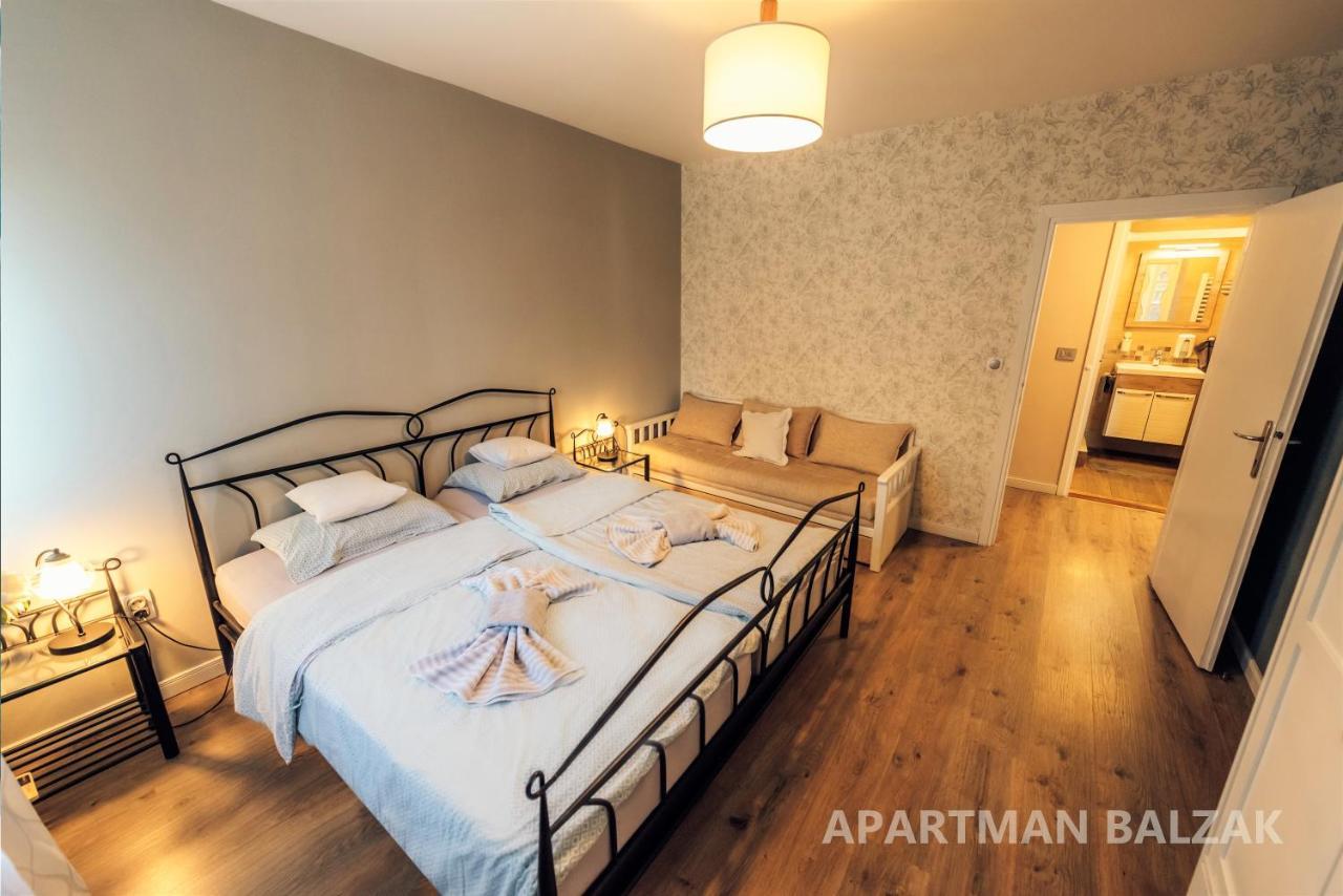 Appartamento Balzak 64M2, Free Parking & Wi-Fi Novi Sad Esterno foto